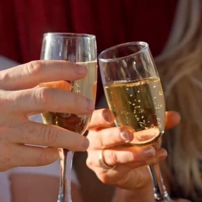 Romantic Dinner Cruise for Two with Meals & drinks thumbnail 3