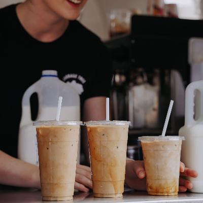 Vintage Retro Coffee Van hire thumbnail 2