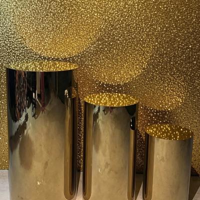 GOLD PLINTHS