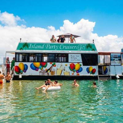 Gold Coast Corporate Cruise - Private Charter Up To 20 Guests