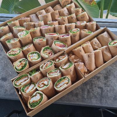 Large Last-minute Catering Package - Up to 50 Guests thumbnail 3