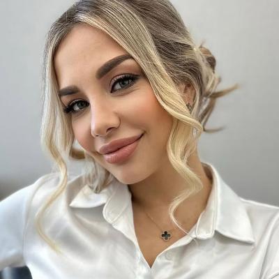 Special Occasion Hair Up Style thumbnail 4