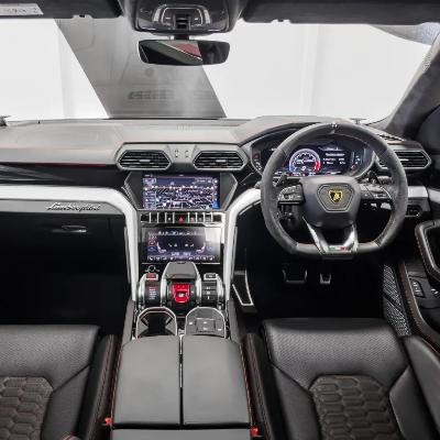 Lamborghini Urus (Black) thumbnail 4
