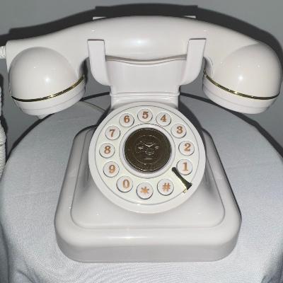 Audio Guestbook Vintage Phone thumbnail 3