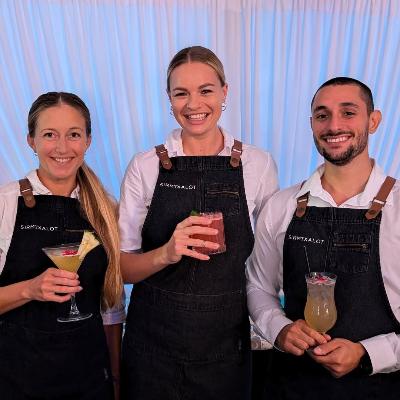 Premium Bartender package- Extra large event (from 101-150 guests) thumbnail 4