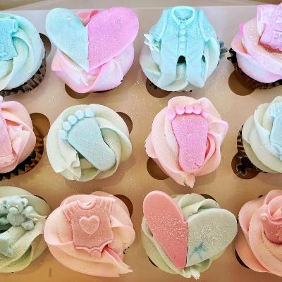 Gender Reveal Cupcake Minis thumbnail 1