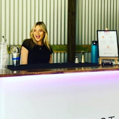 Premium Bartender package- Medium event (around 50 guests) thumbnail 3