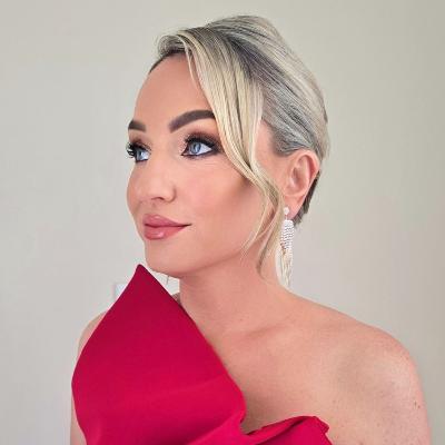 GROUP HAIR & MAKEUP PACKAGE (4+ PEOPLE)