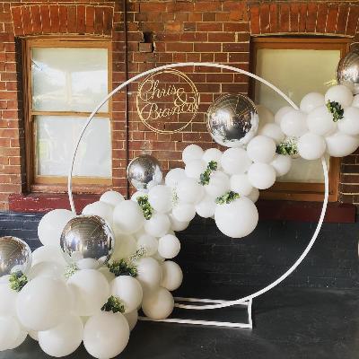 Deluxe Balloon Garland thumbnail 6