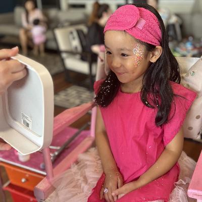 Glitter Pamper Station (3-6 years old)