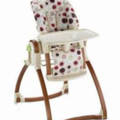 Deluxe Highchair (with Tray Attachment)