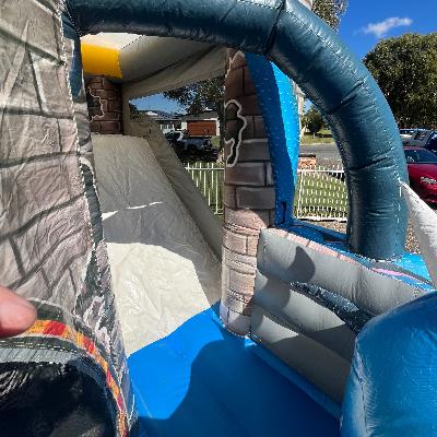 King's Castle Jumping Castle thumbnail 6