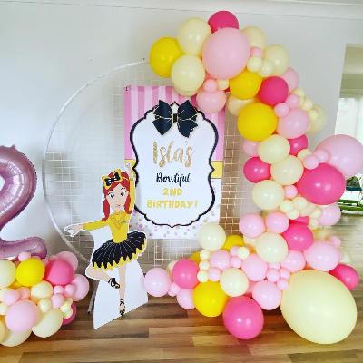 Deluxe Balloon Garland thumbnail 2