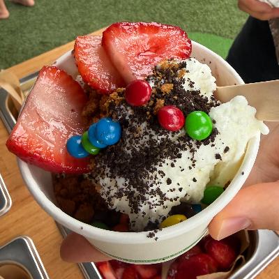 Frozen Yoghurt Cart (minimum of 50 serves)