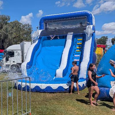Wave Water Slide