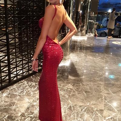 Amy Taylor Long Sequin Open Back -Red or Gold Size Size 6 or 8 thumbnail 2