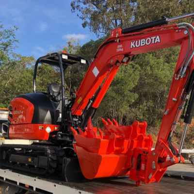 KX-40-4 Excavator (with operator)