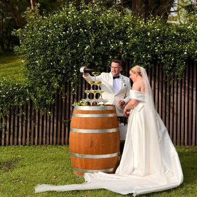 Champagne Tower thumbnail 2