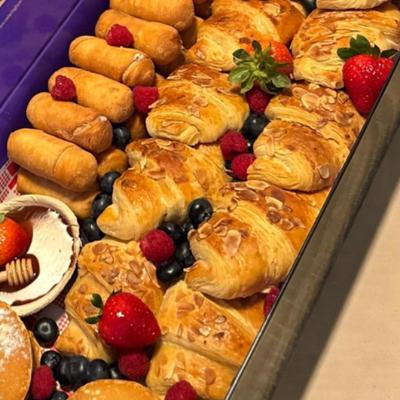 Large Almond Croissant Breakfast thumbnail 2