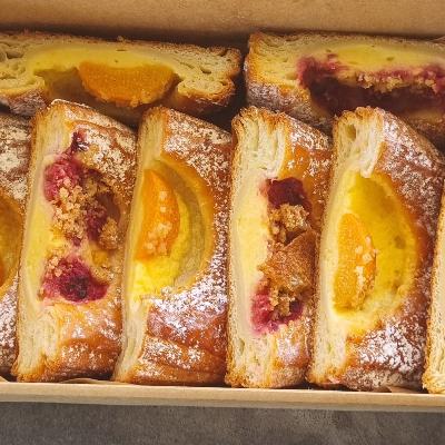 Small Treats Package - Up to 10 Guests thumbnail 6