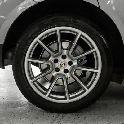2016 Porsche Macan thumbnail 2