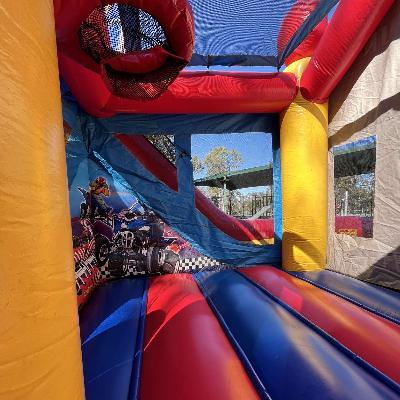 Monster Truck Jumping Castle thumbnail 4