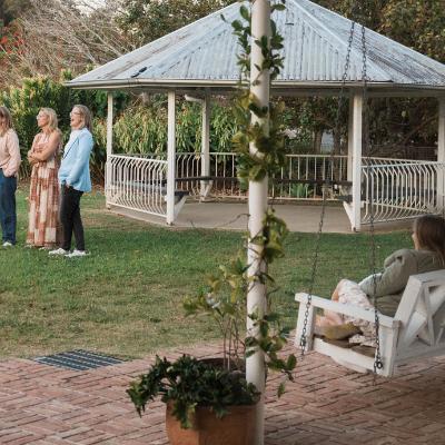 The Belle Riverhouse (Weekday hire) thumbnail 6