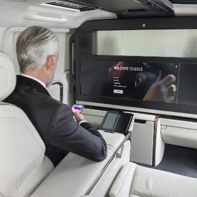 Business Class Airport Transfer thumbnail 1