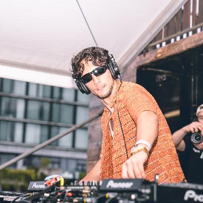 DJ Hire (Festival/Club Event) thumbnail 1