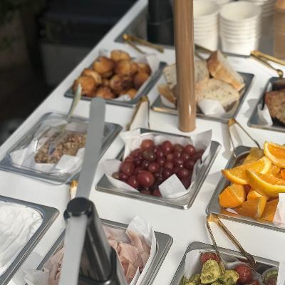 Brunch Cart thumbnail 3