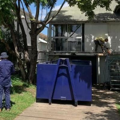 Hook Skip bin 12m³ - C&D waste