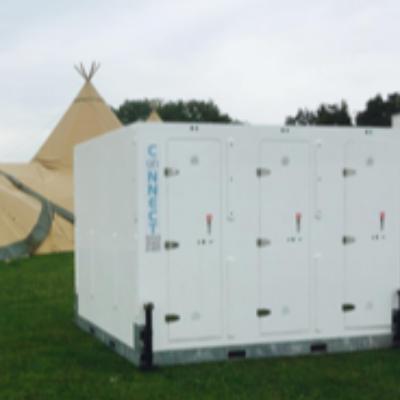 Connect 6 toilet block