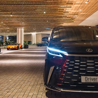 Luxury Wedding Car Hire thumbnail 5