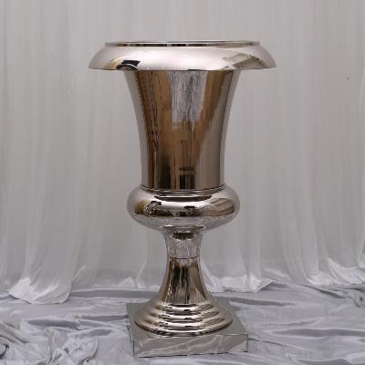 Charlotte Trumpet Floral Urn - Small/Silver