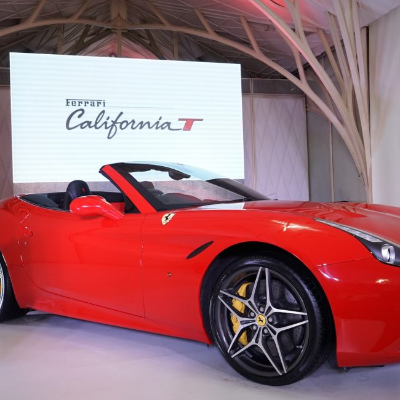 Ferrari Califonia T 2016 with Chauffeur