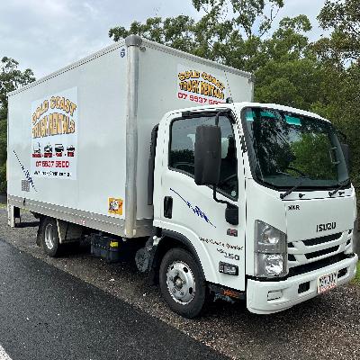 3 Tonne Pantech Moving Truck - Saturdays thumbnail 1