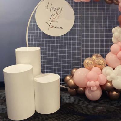 Plinth (one) thumbnail 1