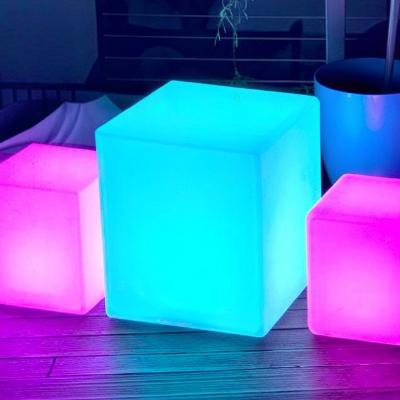 LED Closed Cube - Large thumbnail 3