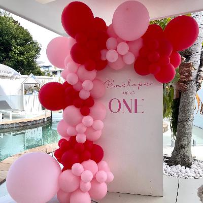 Balloon Garland & Arch Backdrop Package - Organic thumbnail 3