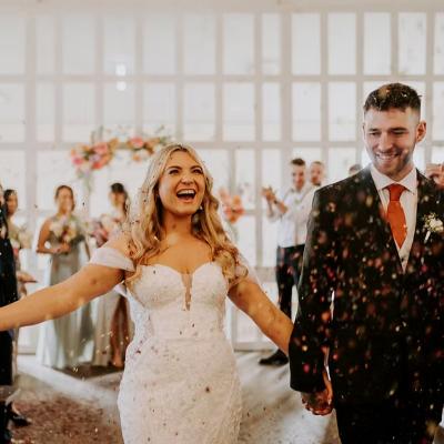 Beechmont Wedding Venue Hire- Ceremony (Elopements)- Mon to Thurs only thumbnail 6