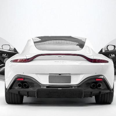 Aston Martin Vantage Coupe 2018 thumbnail 2