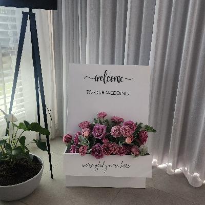 Welcome Sign Flower Box thumbnail 4