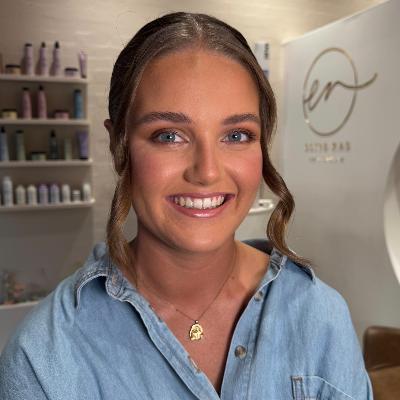 Bridal Makeup thumbnail 3