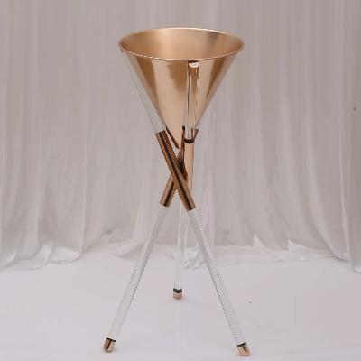 Amelia Tripod Floral Stand - Gold, 82cm (Small)