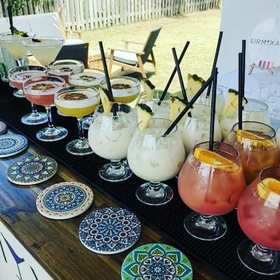 Premium Bartender package- Large event (from 51-100 guests) thumbnail 3