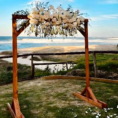 Timber Arbour thumbnail 2