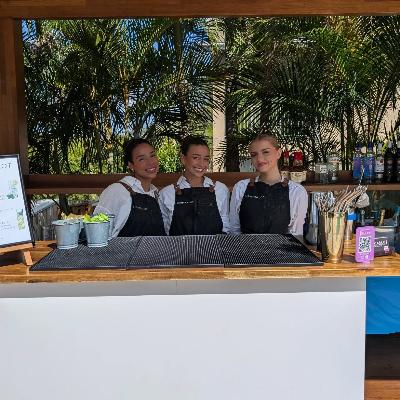 Wedding Bar package- Large event (51-100 guests) thumbnail 2