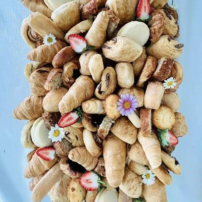 Large Pastry Platter thumbnail 1