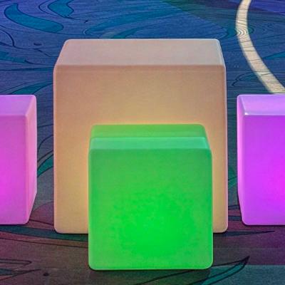 LED Closed Cube - Large thumbnail 2