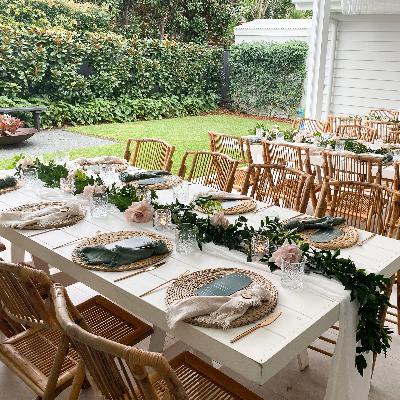 White feasting table high or low thumbnail 1